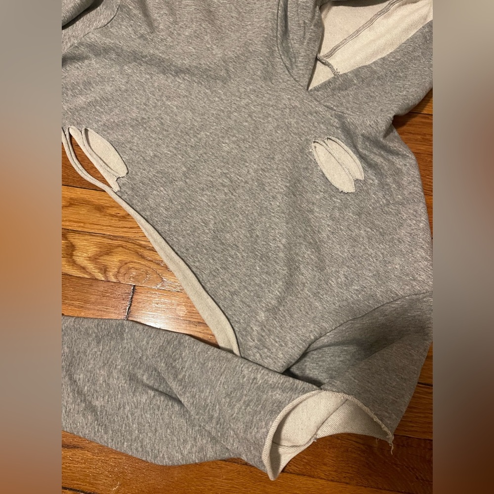 Cropped hoodie
